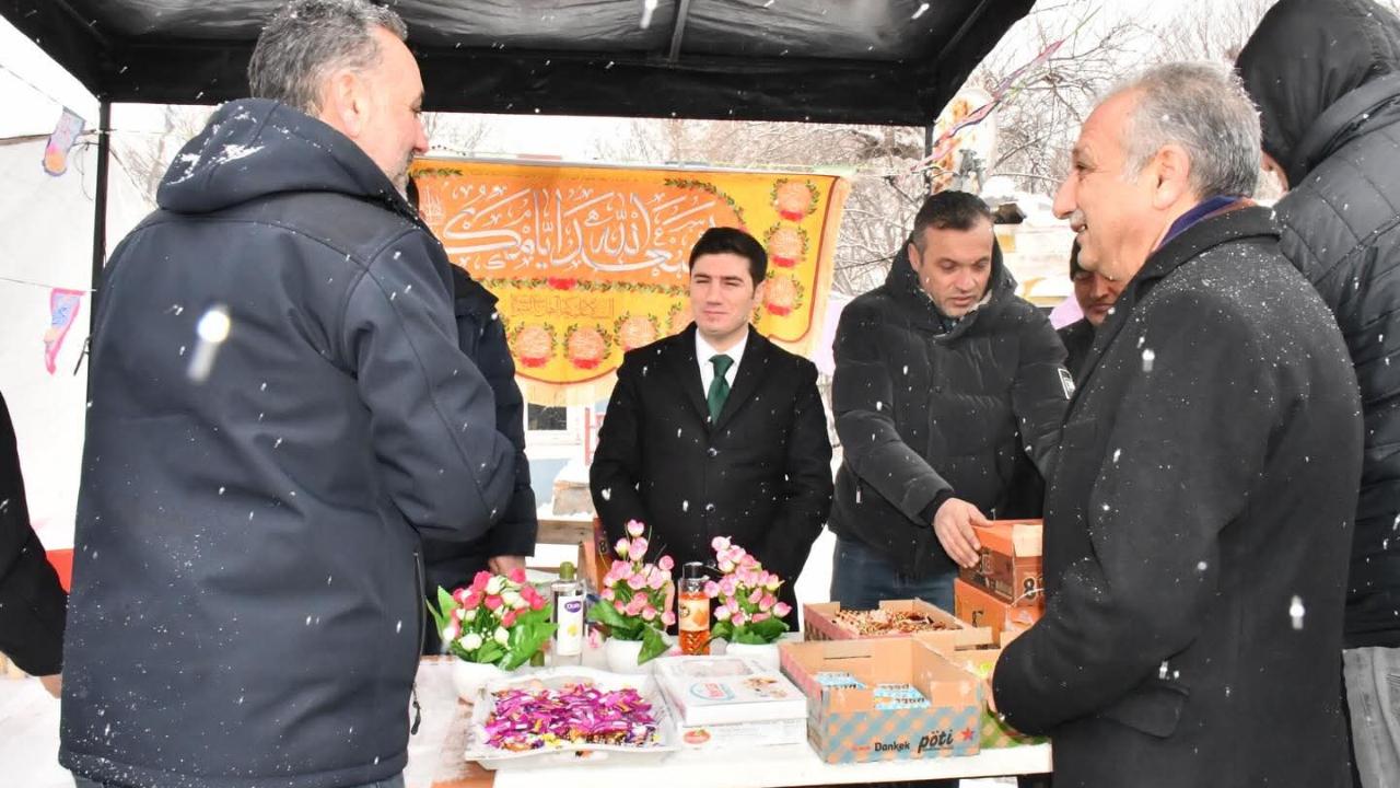 Aralık Kaymakamı Fatih Gülnar, Vatandaşlarla İhsan Standında Buluştu