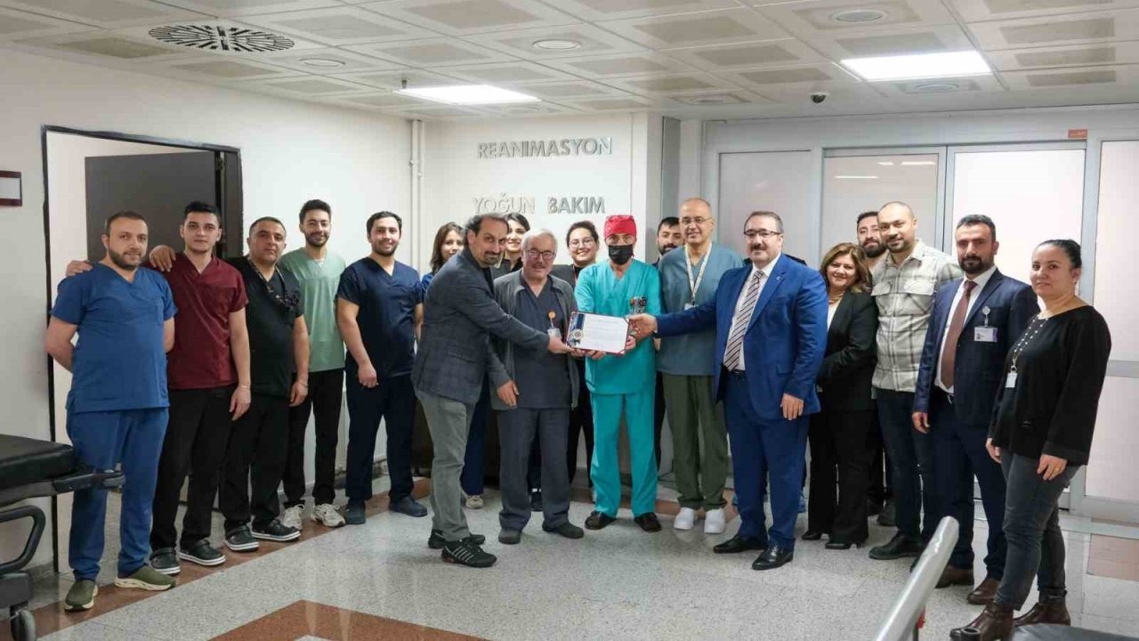 Atatürk Üniversitesi Araştırma Hastanesinde Kalite ve Başarı Ödüllendirildi