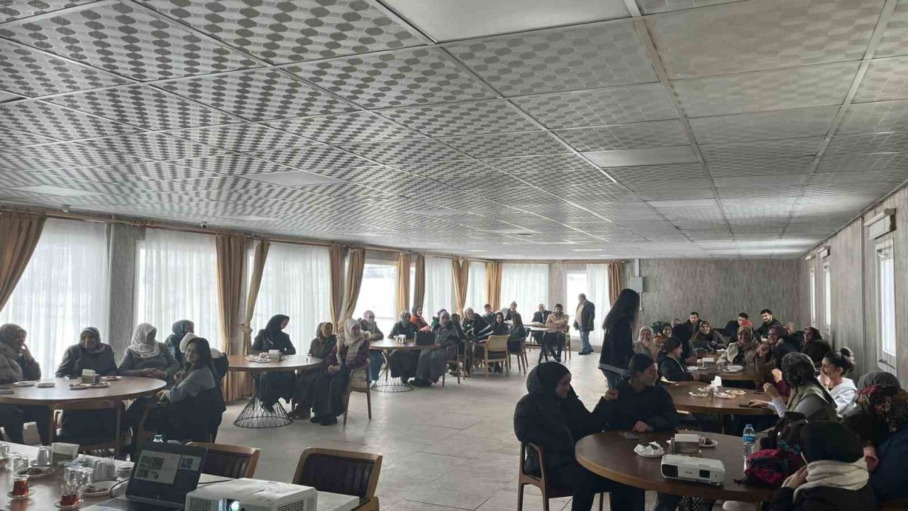 Diyadin’de Bağımlılıkla Mücadele Semineri: Sağlıklı Gelecek İçin Güç Birliği