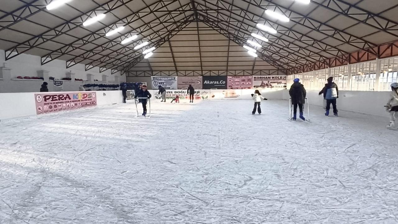 Dondurucu Soğuğa Buzlu Cevap: Iğdır’da Pistler Doldu, Kahveler Isındı!
