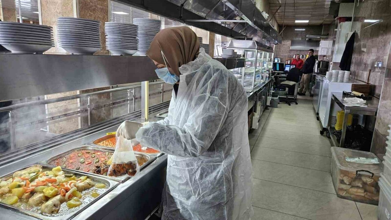 Erzurum’da Gıda Denetimleri: Bir Haftada 230 İşletme Kontrol Edildi