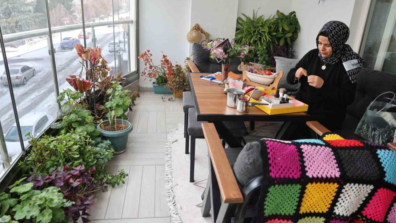 Ev Hanımlığından Usta Öğreticiliğe: Mesuda Kartal 300 Öğrenciye Işık Oldu