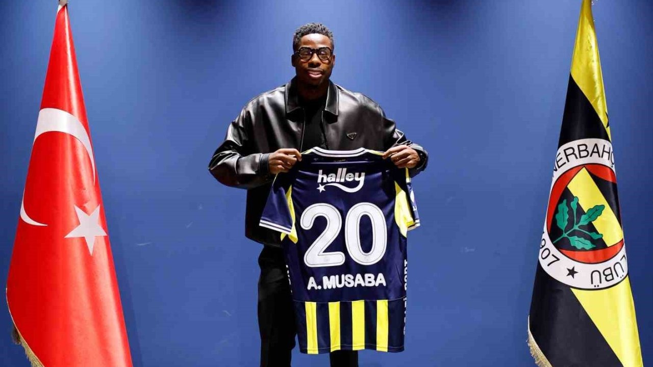 Fenerbahçe'de Anthony Musaba Dönemi: Kadrodaki 8. Hollandalı