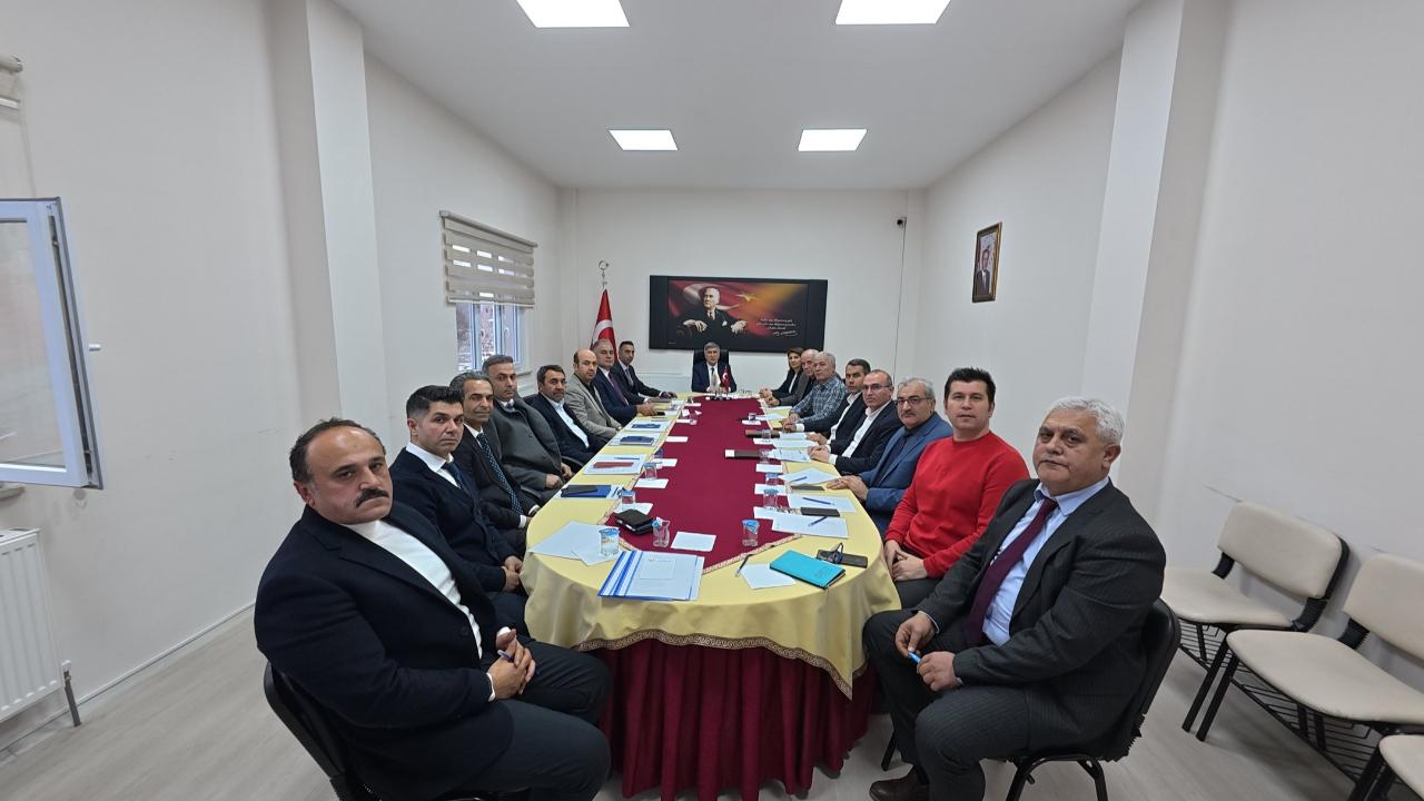 Genel Sekreter Ferhat Akkuş Mesaiye Hızlı Başladı: Iğdır Projeleri Masaya Yatırıldı