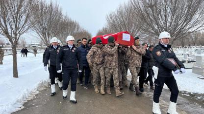 Iğdır Bir Değerini Daha Kaybetti: Emekli Özel Harekatçı Sefer Kaytan Dualarla Uğurlandı!