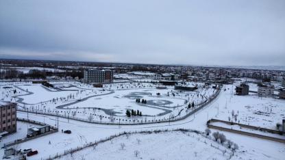 Iğdır Millet Bahçesi Kar Yağışının Ardından Beyaza Büründü