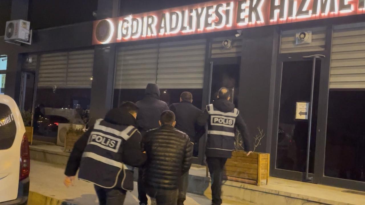 Iğdır Tuzluca'da Aranan Şahıslara Operasyon: 3 Kişi Tutuklandı