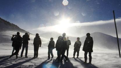 Iğdır’da Fırtınaya Aldırmayan Köylü Çocuklar Karın Tadını Çıkardı