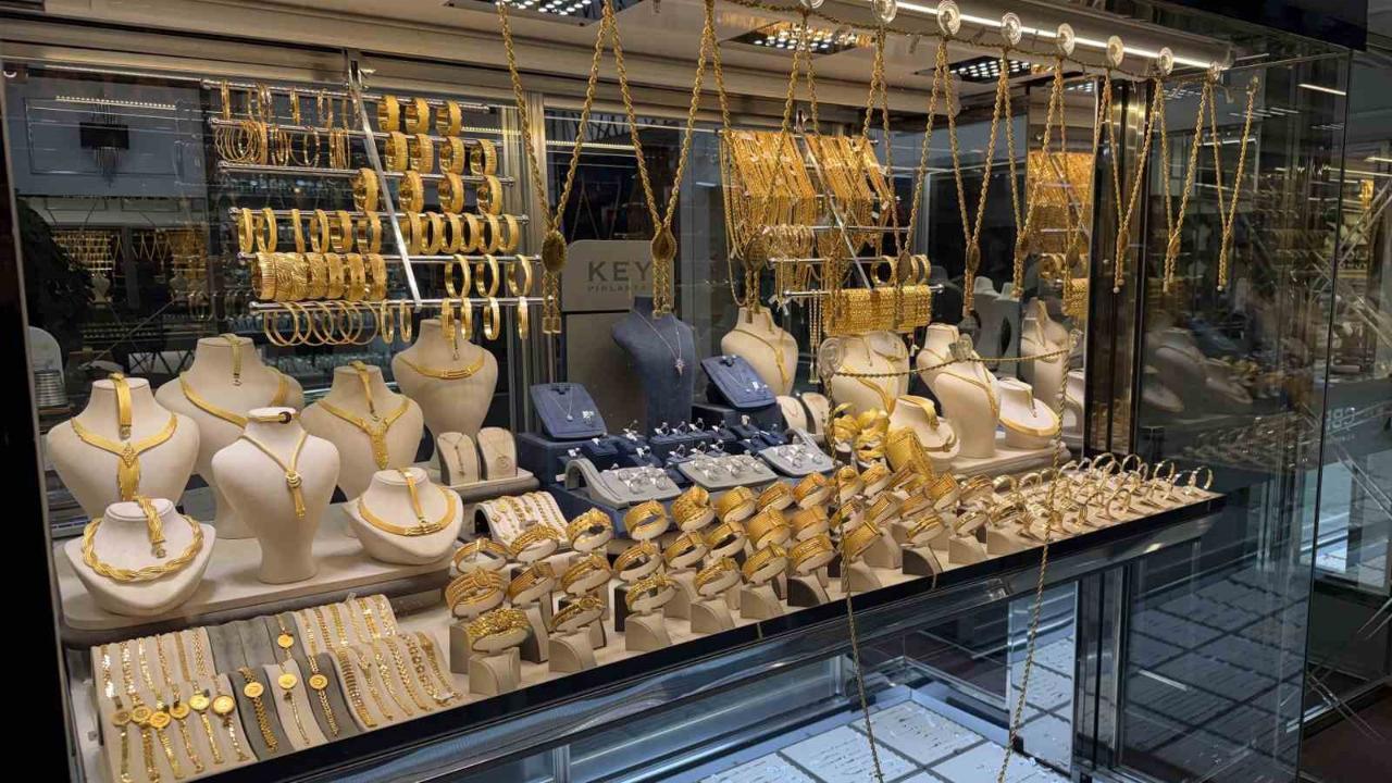 Iğdır’da Hafta Sonu Altın Mesaisi: 3 Ocak 2026 Güncel Gram ve Çeyrek Altın Fiyatları