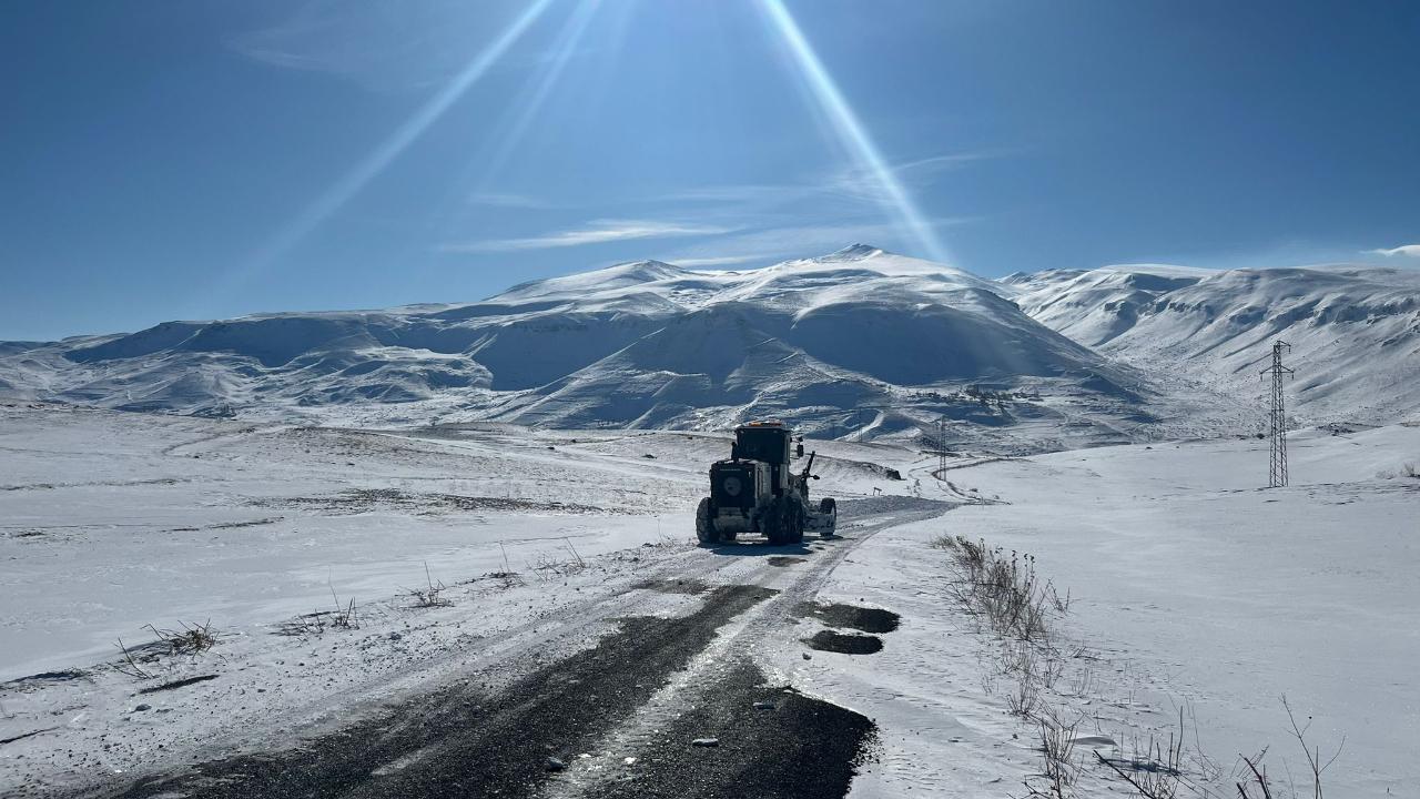 Iğdır’da Kar Esareti Sona Erdi: Ulaşıma Kapalı Köy Yolu Kalmadı!