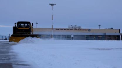 Iğdır’da Kar Esaretine DHMİ Engeli: Pistler Uçuşa Hazır Tutuluyor
