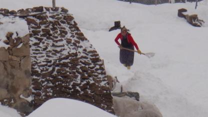 Iğdır’da Kar Sürprizi: Sabah Saatlerinde Kar Mesaisi Başladı