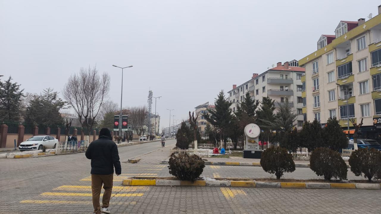 Iğdır’da Kirli Pus Geri Döndü: Vatandaşın Gözü Kulağı Kar Yağışında!