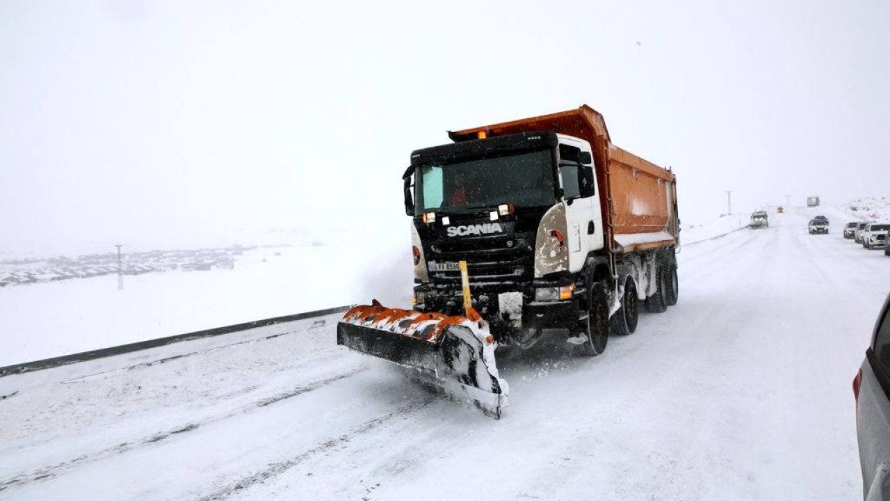 Iğdır'dan Kars ve Ardahan'a Gidecekler Dikkat!