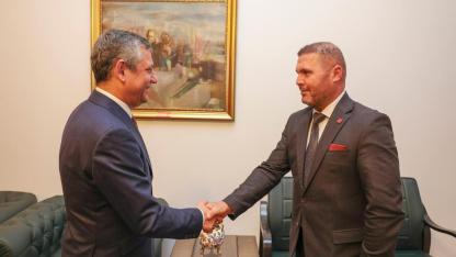 Karakoyunlu’nun Sorunları Ankara Gündeminde: Ali Bil, Özgür Özel ile Bir Araya Geldi