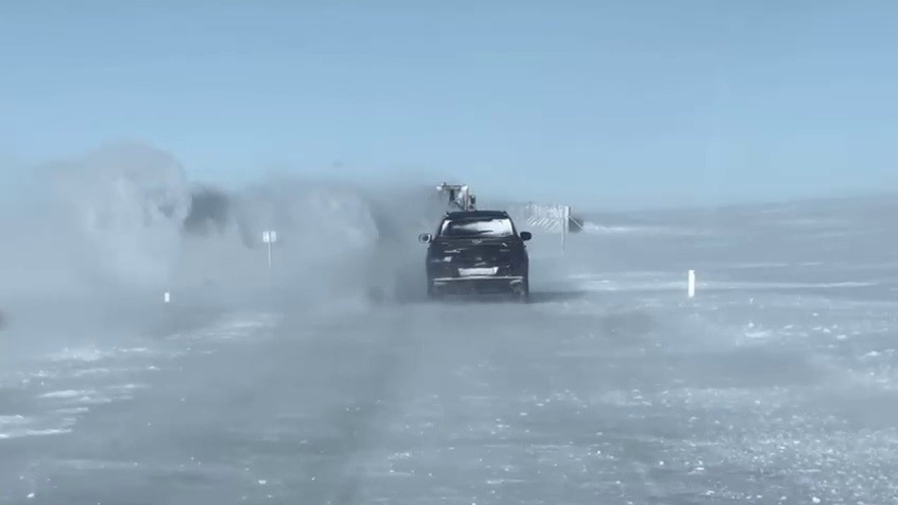 Karayazı’da "Kurdo Fırtınası" Kabusu: Soğuk Hava Yüz Felcine Neden Oldu