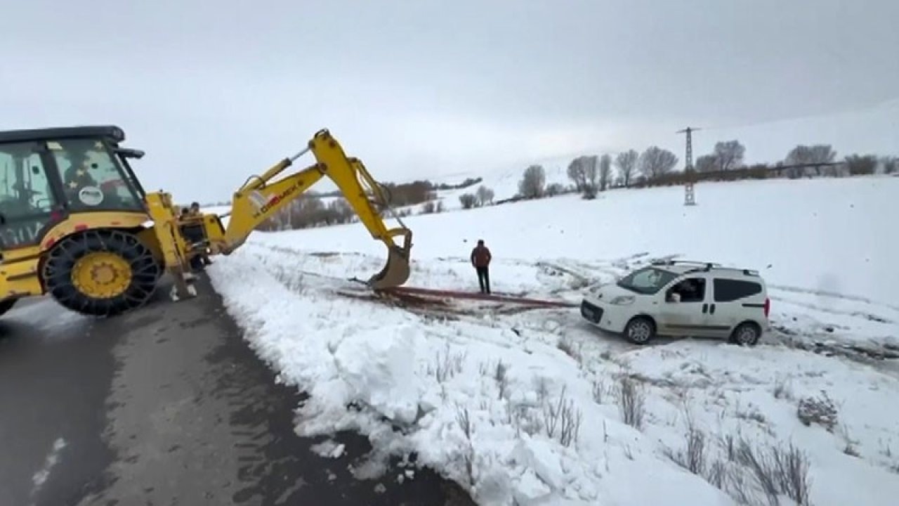 Kars’ta Buzlanan Yolda Kaza: Şarampole Düşen Aracı Özel İdare Kurtardı