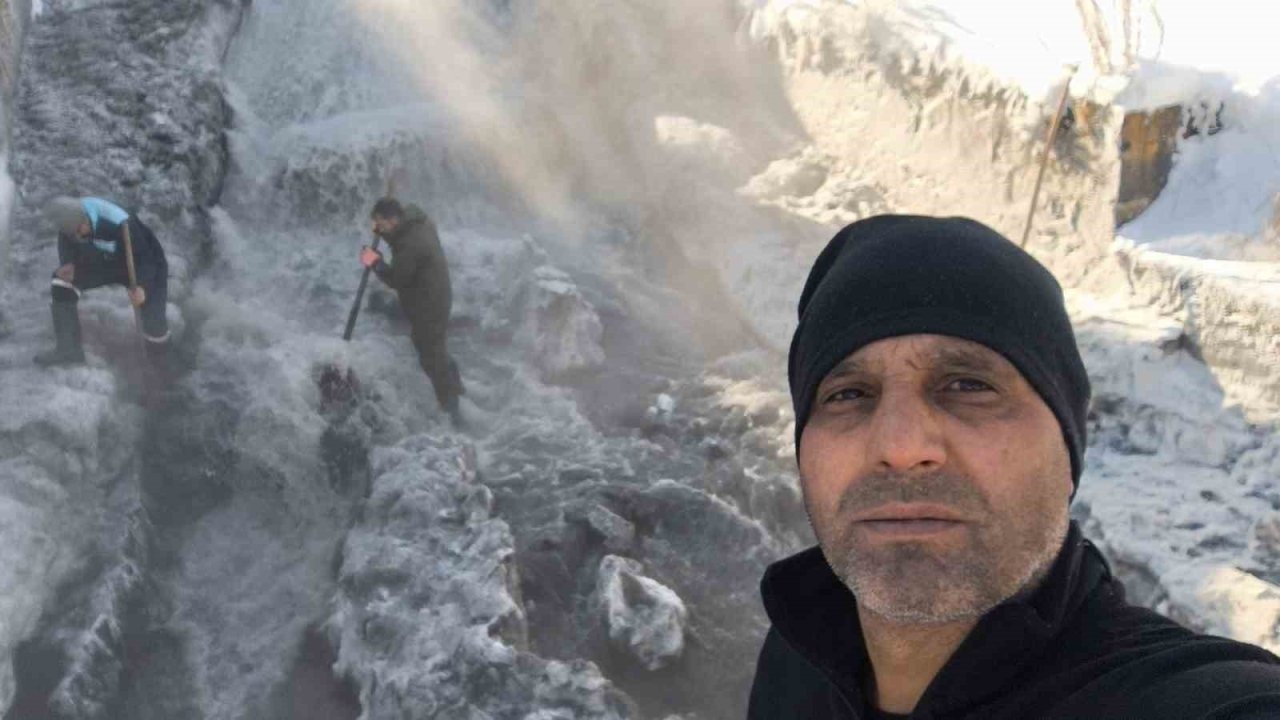 Kars’ta Eksi 30 Derecede Zorlu Mesai: HES Çalışanları Buzla Mücadele Ediyor