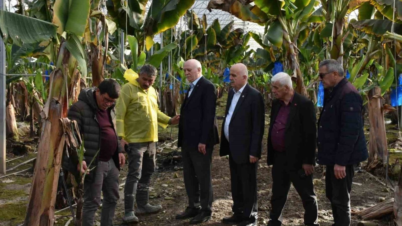 Manavgat’ta Hortumun Yaraları Sarılıyor: Şemsi Bayraktar’dan Destek Çağrısı