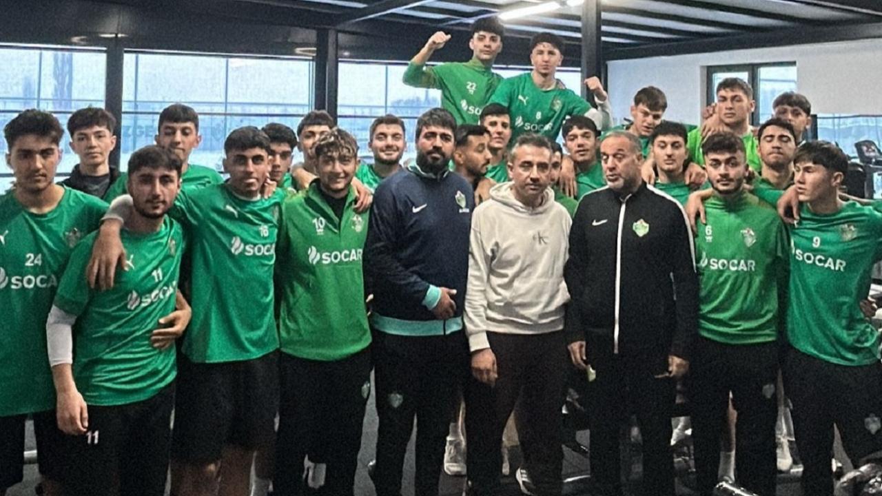 Şampiyondan Genç Yeteneklere Altın Tavsiyeler: Volkan Zülaloğlu Iğdır FK Altyapısıyla Buluştu!