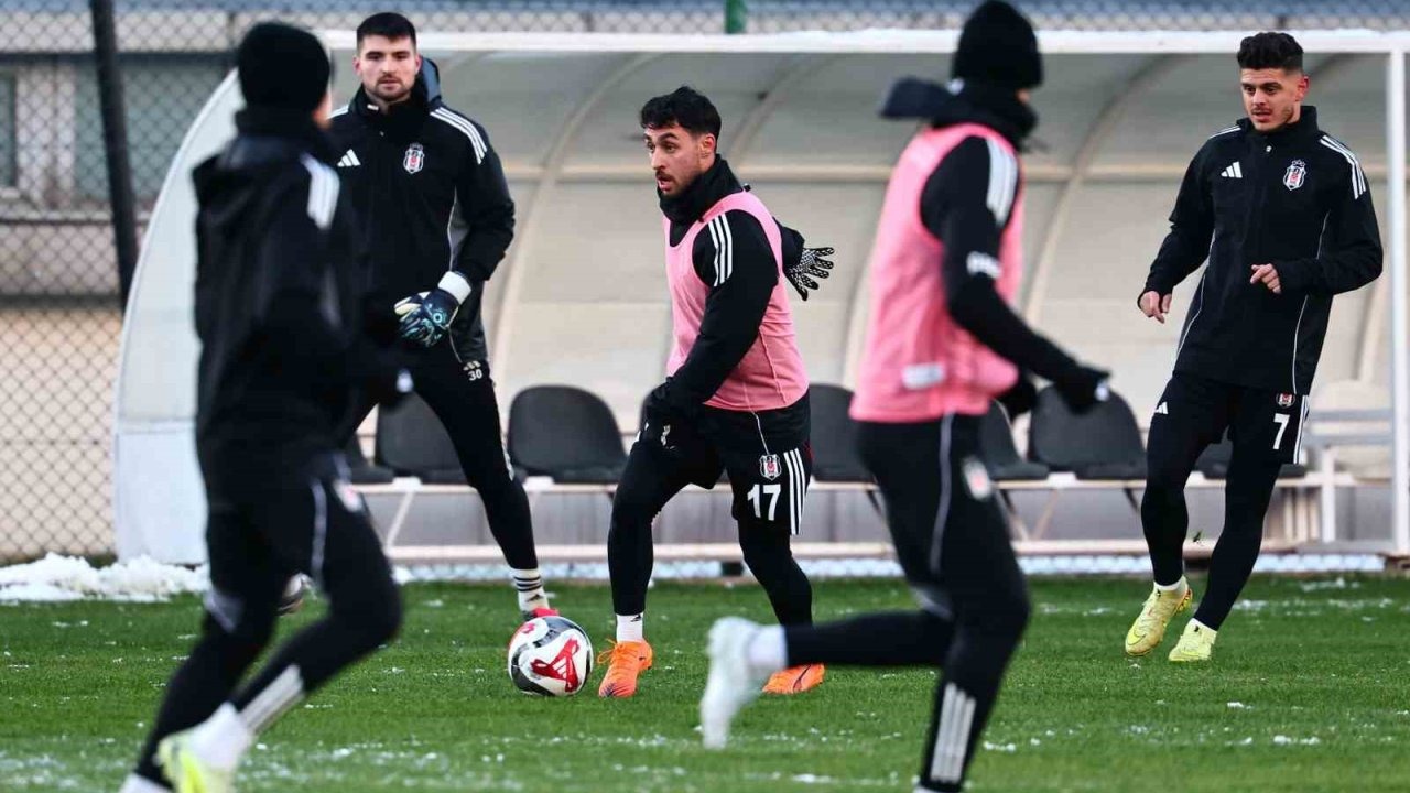 Siyah Beyazlılarda Devre Arası Hazırlıkları Başladı