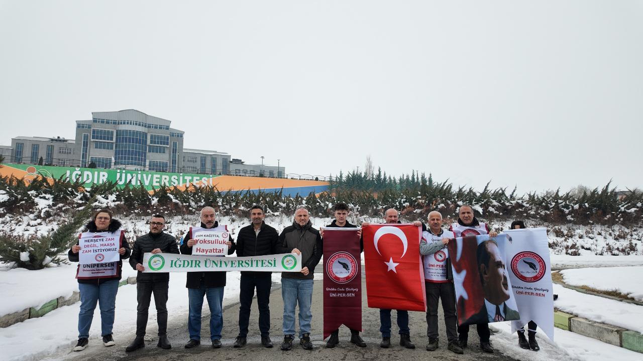 ÜniPerSen: “Memur TÜİK Verileriyle Yoksulluğa Mahkûm Ediliyor”