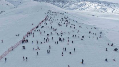 Muş’ta Sömestir Finali: Güzeldağ Kayak Merkezi Ziyaretçi Akınına Uğradı