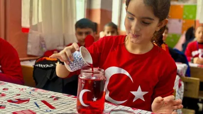 Ağrı’da Ders Zili "Bayrak Sevgisi" ile Çaldı: İkinci Dönem Heyecanı Başladı