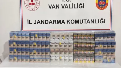 Van’da Jandarma Operasyonu: Çok Sayıda Kaçak Sigara ve Silah Ele Geçirildi