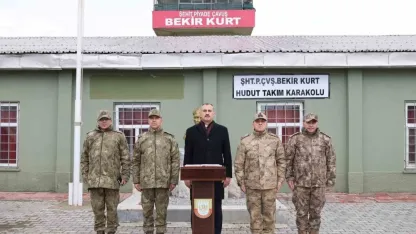 Sınır Güvenliği Masaya Yatırıldı! Vali Bozkurt Şehit Bekir Kurt Hudut Karakolu’nu Ziyaret Etti