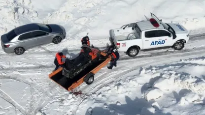Muş’ta Karanlık Köyler Kar Motoruyla Aydınlandı! 10 Köy ve 24 Mezra Yeniden Elektriğe Kavuştu