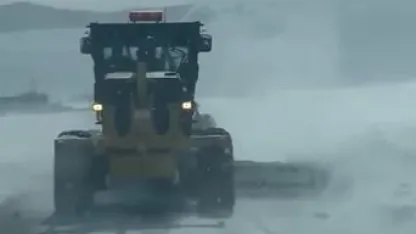 Ardahan’da Tipiyle Zorlu Mücadele: Köy Yolları İçin Seferberlik Başlatıldı