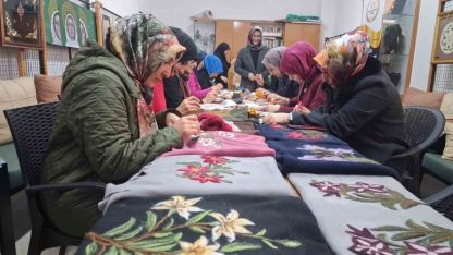 Van’da Kadınların El Emeği Ekonomiye Dönüşüyor: "Sanatın Kalbi Yeniden Atıyor"