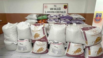 Başkale’de Kaçakçılığa Büyük Darbe: 3,5 Milyon TL’lik Gıda Maddesi Ele Geçirildi