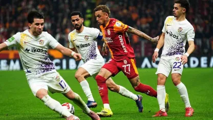 Galatasaray 2 Hafta Sonra Kalesini Gole Kapatamadı