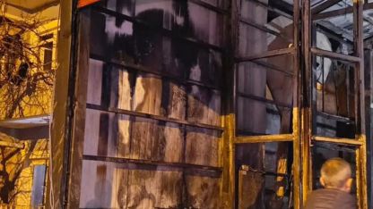 Van'da İş Yeri Yangını: 1 Yaralı, 2 Kişi Dumandan Etkilendi