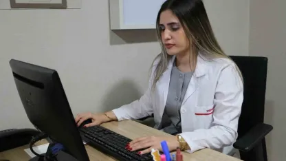 Uzmanından Ramazan Formülü: "İftarı İkiye Bölün, Sahurda Kahvaltıdan Şaşmayın"