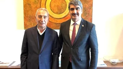 Aşkale Belediye Başkanı Şenol Polat’tan İş İnsanı Adnan Polat’a Nezaket Ziyareti