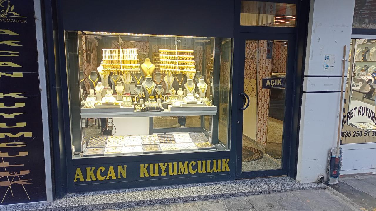 Altın Rekordan Döndü! Iğdır’da Fiyatlar Geriledi: İşte 5 Şubat Perşembe Güncel Rakamlar