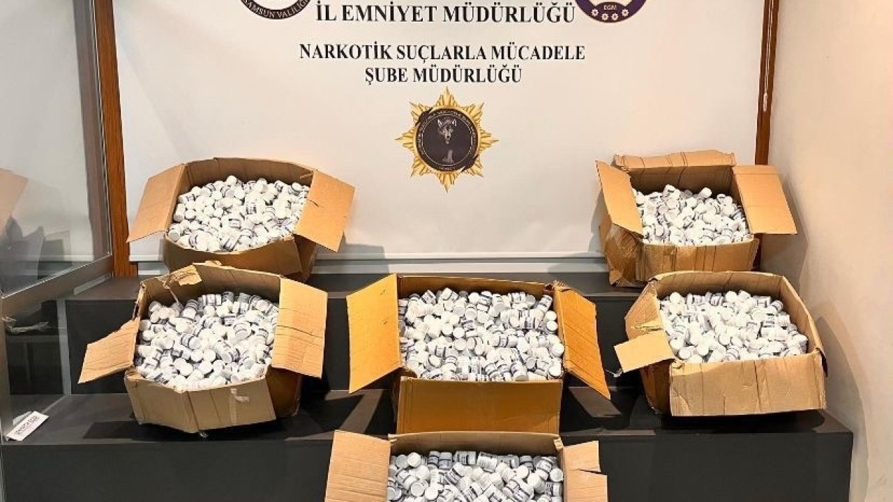 Anne-oğul 230 bin uyuşturucu hapla yakalandı: Oğlu tutuklandı, anneye adli kontrol