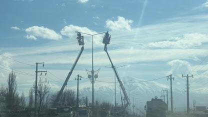 Aras Elektrik Dağıtım A.Ş. Iğdır’da Aydınlatma Armatürlerini LED’e Dönüştürüyor