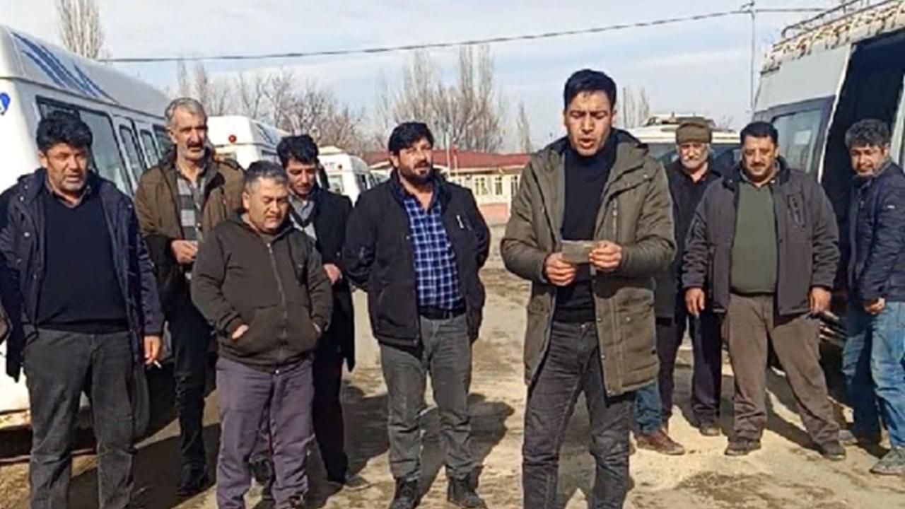 Çamur Deryasında Eğitim Yolculuğu! Kerimbeyli Köylüleri Bozuk Yollara Çözüm Bekliyor