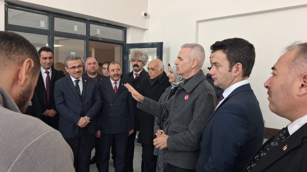 Çıldır Öğretmenevi Modern Yüzüyle Hizmete Açıldı