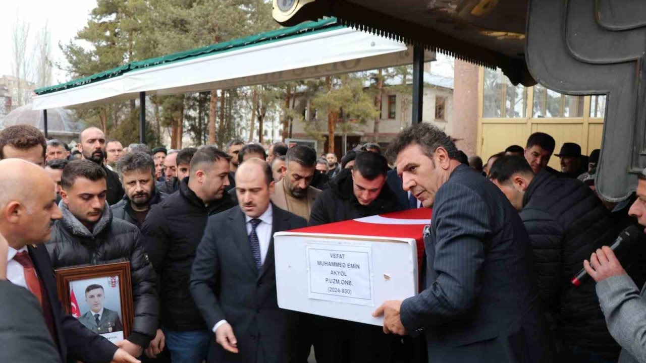 Erzurumlu Uzman Çavuş Muhammet Emin Akyol Son Yolculuğuna Uğurlandı