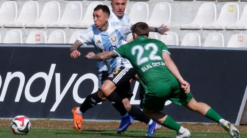 Erzurumspor’dan 4 Gollü Şov! Serikspor’a Sahada Nefes Aldırmadı