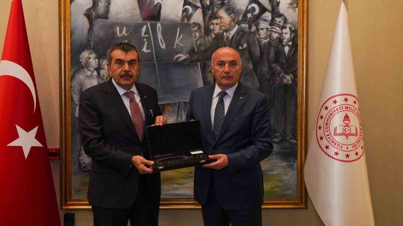 ETSO Heyetinden Bakan Tekin’e Ziyaret: Erzurum’a Yeni Eğitim Yatırımı Müjdesi