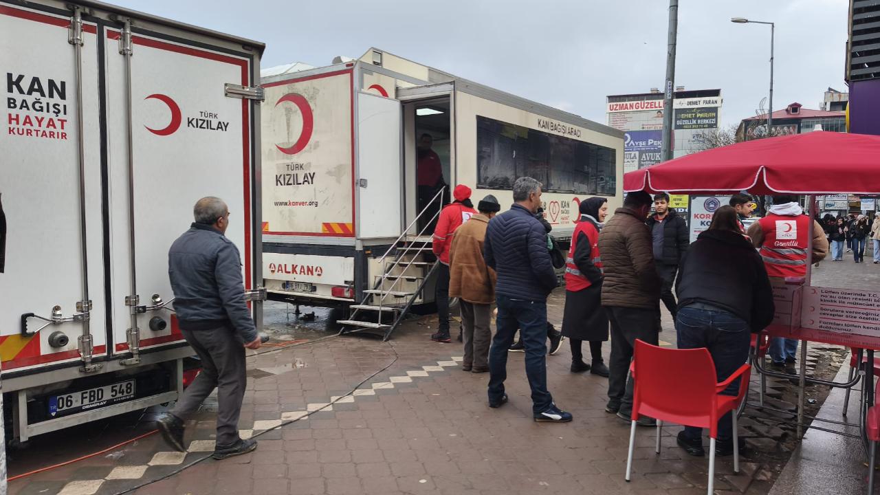 Iğdır El Ele Verdi! Kızılay "Kan Dostum" Kampanyası Başladı: 1 Ünite Kan 3 Can!