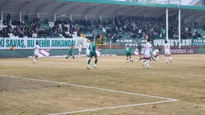 Iğdır FK 1-1 Ümraniyespor Maç Özeti: Koita Penaltı Kaçırdı, Puanlar Paylaşıldı