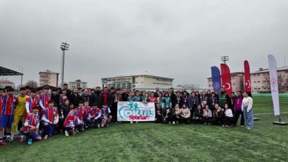 Iğdır Okul Sporları Futbol Turnuvası Sonuçlandı: Şampiyonlar Belli Oldu!