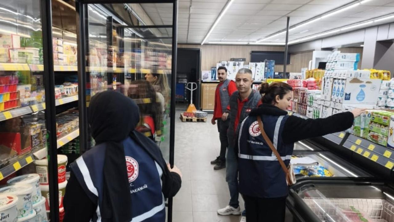 Iğdır’da Fahiş Fiyat ve Hijyen Avı! İki Bakanlık El Ele Verdi, Marketleri Mercek Altına Aldı